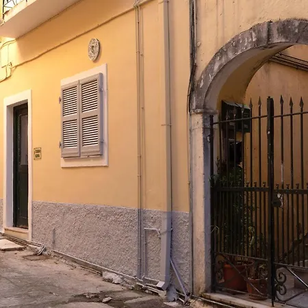 Old Town Art By Corfuescapes Lägenhet