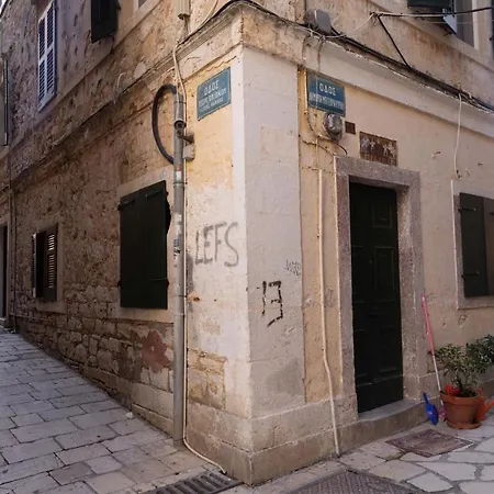 Daire Old Town Art By Corfuescapes Korfu