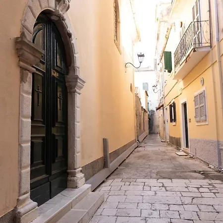 Old Town Art By Corfuescapes Apartment